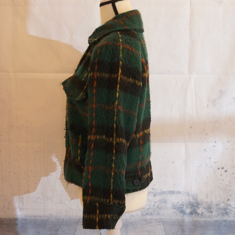 FOREVER 21 GREEN PLAID CROPPED JACKET - Picture 3 of 5